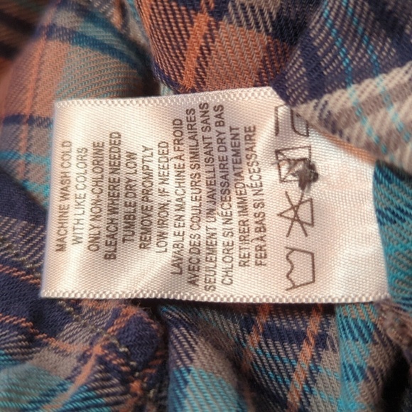 Seven 7 Women's Roll Tab Long Sleeve Button Down Plaid Cotton Shirt Size Small - Picture 8 of 8
